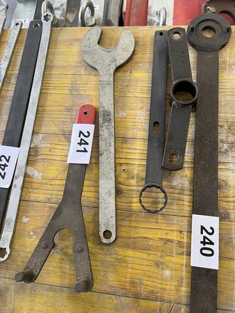 Haltewerkzeug für Riemenscheiben Haltewerkzeug für Riemenscheiben