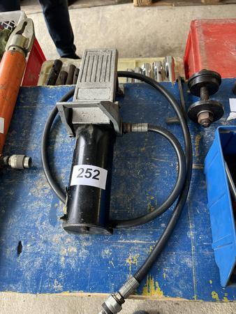 hydraulische Presse mit Druckluft hydraulische Presse mit Druckluft