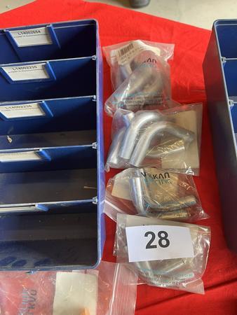 Posten Rohranschlußstücke Posten Rohranschlußstücke