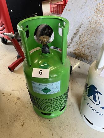 12.5 kg Kältemittel mit Einsatzflasche R 134 a 12.5 kg Kältemittel mit Einsatzflasche R 134 a