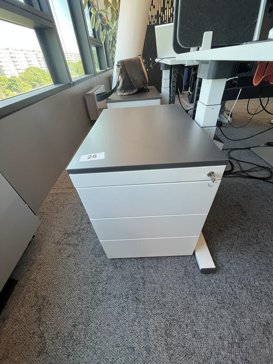 Rollcontainer mit Auszugsladen ca.43/60/53 cm Steelcase?d=2025-05-21 17:24:06