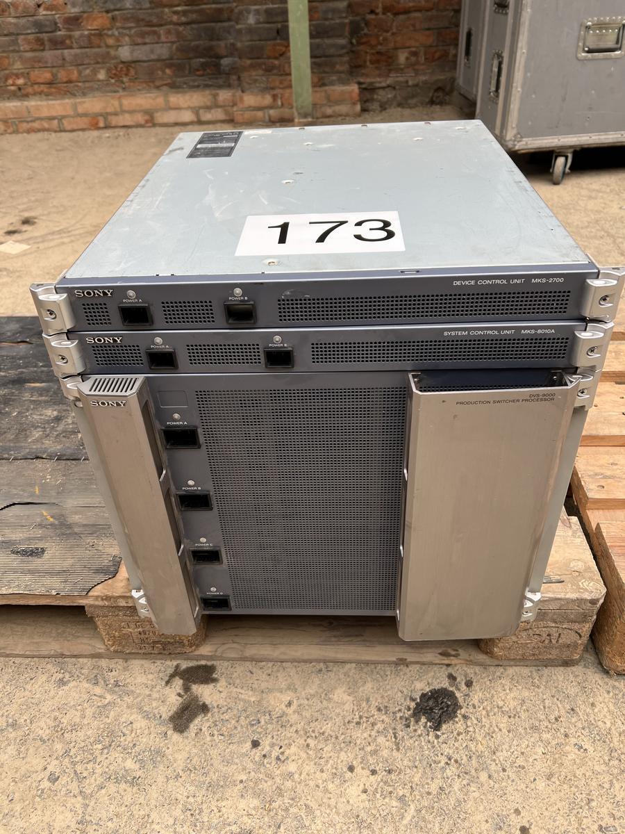 Sony DVS-9000 Video Switcher with accessories (mainframe only + SCU + DCU)?d=2025-05-22 00:09:15
