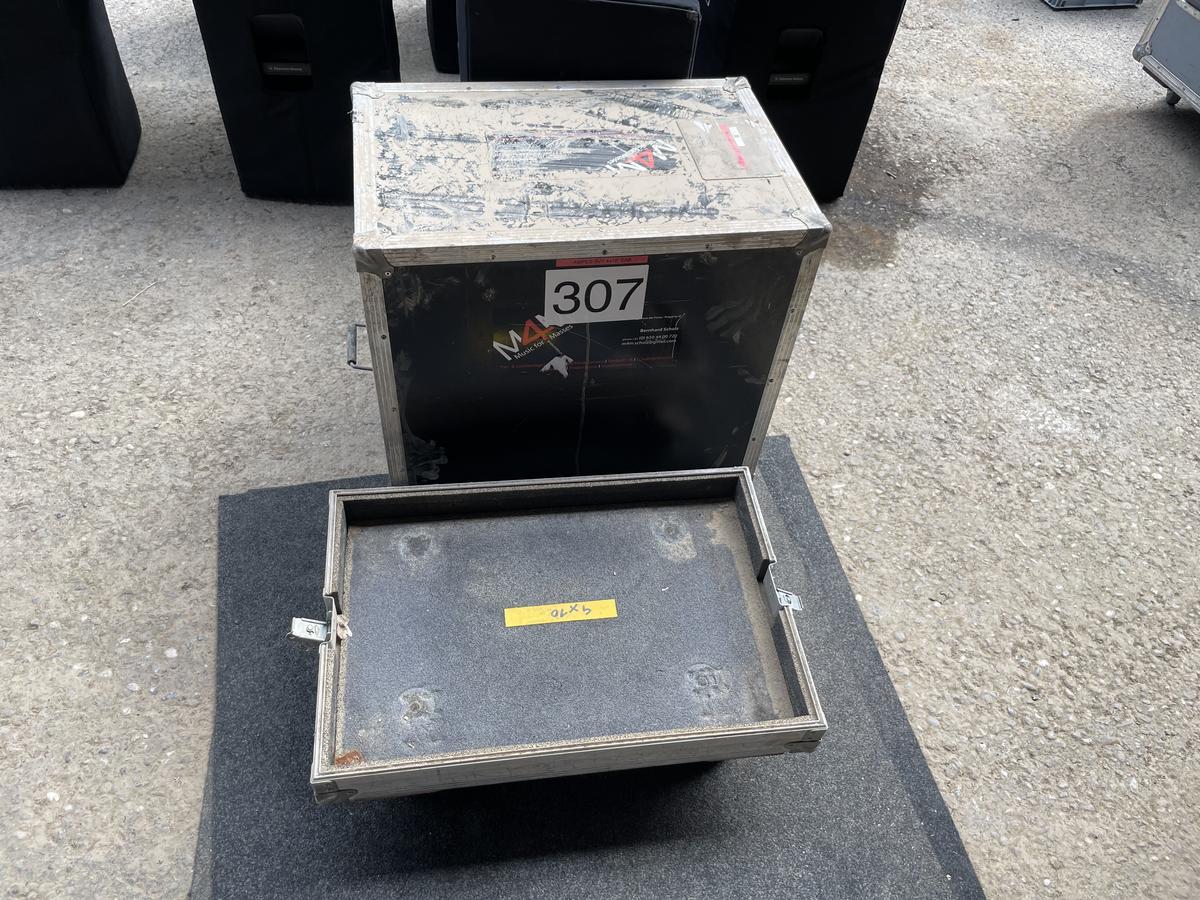 Gitarrenverstärkercase AMPEG SVT 4x10 CAB?d=2025-05-22 00:01:45