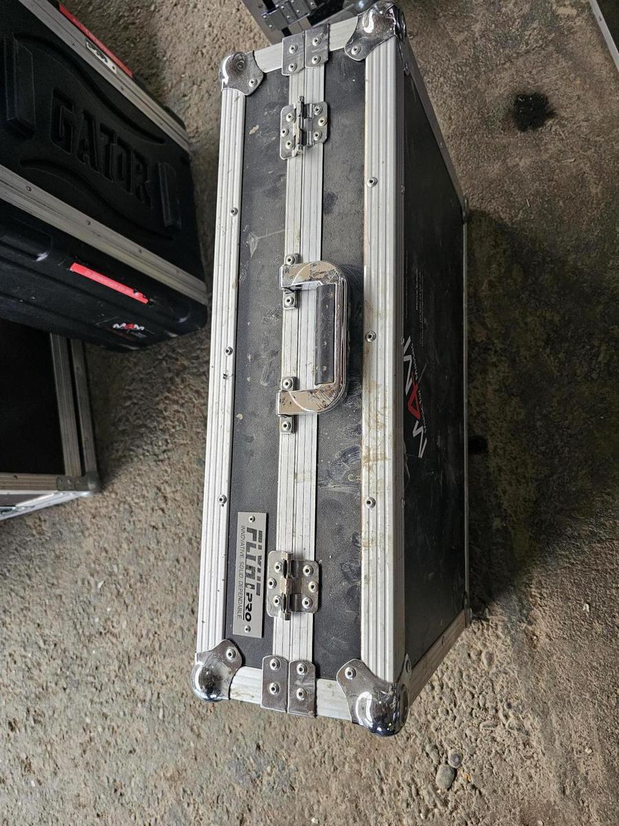 Transportcase DJ Controller?d=2025-05-22 00:11:38