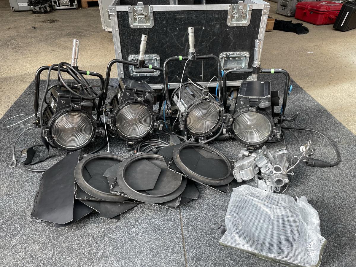 4x ARRI Studio 1000 black incl. case?d=2025-05-21 17:46:25