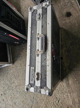 Transportcase DJ Controller Transportcase DJ Controller