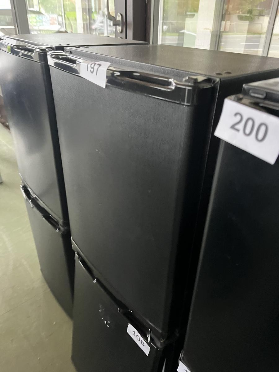 MINI Kühlschrank 230 V?d=2025-05-21 17:31:26