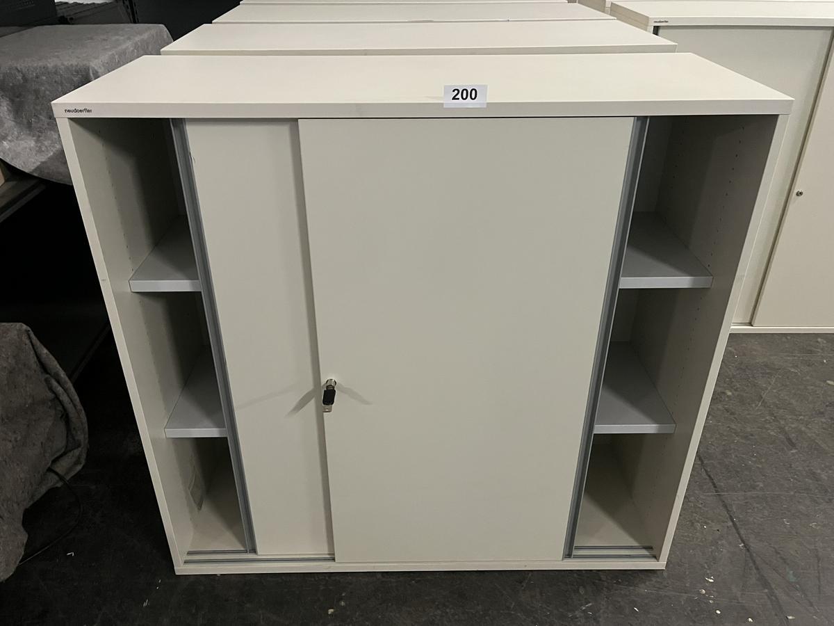 Neudörfler Aktenschrank 120/110 cm 3 Ordnerhöhen mit Schlüssel?d=2025-05-21 18:30:43