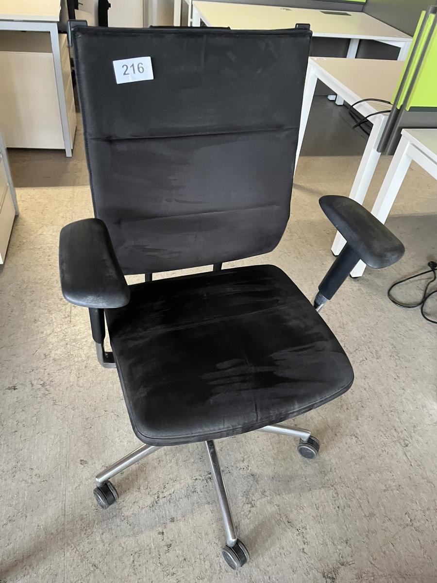 Bürodrehstuhl Kramer DeLuxe schwarz?d=2025-05-21 18:44:45