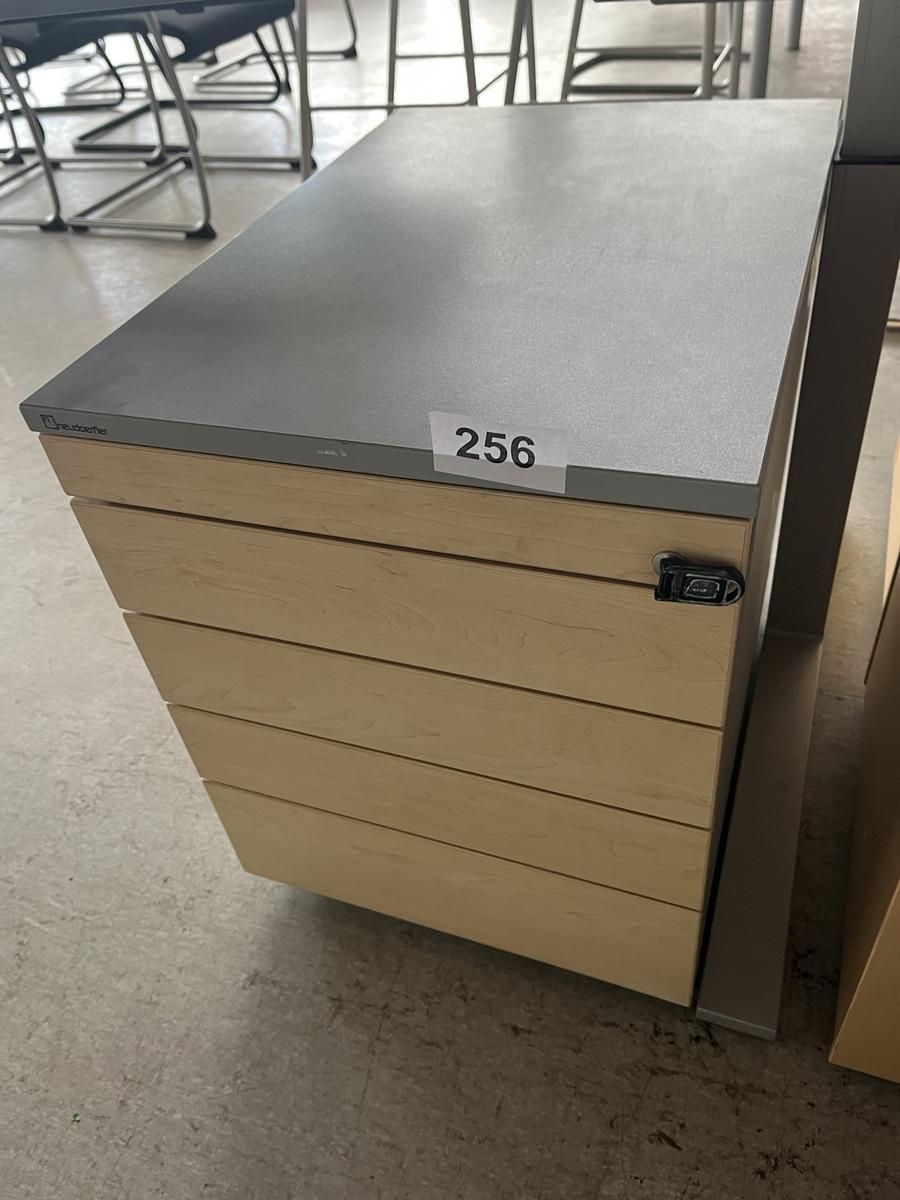 Rollcontainer mit Auszugsladen 54/60/60 cm?d=2025-05-21 23:07:17