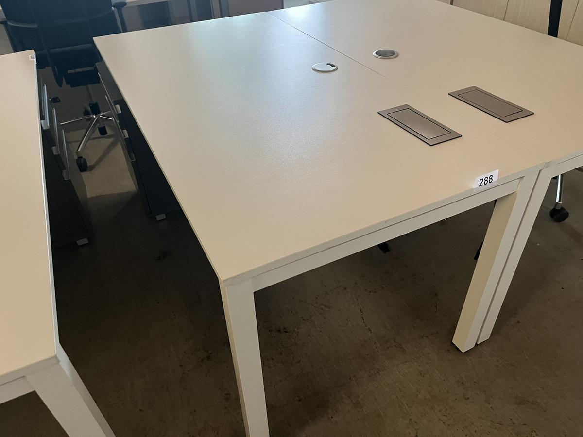 BLAHA Schreibtisch ca. 180/80 cm?d=2025-05-21 18:30:42