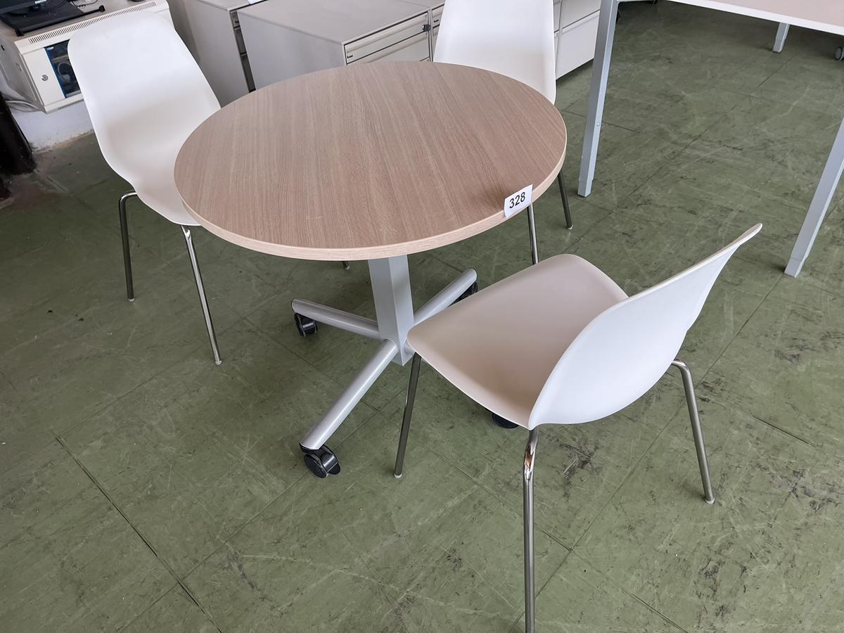 Teleskoptisch von 75-110 cm mit 3 Stühlen?d=2025-05-21 17:53:46