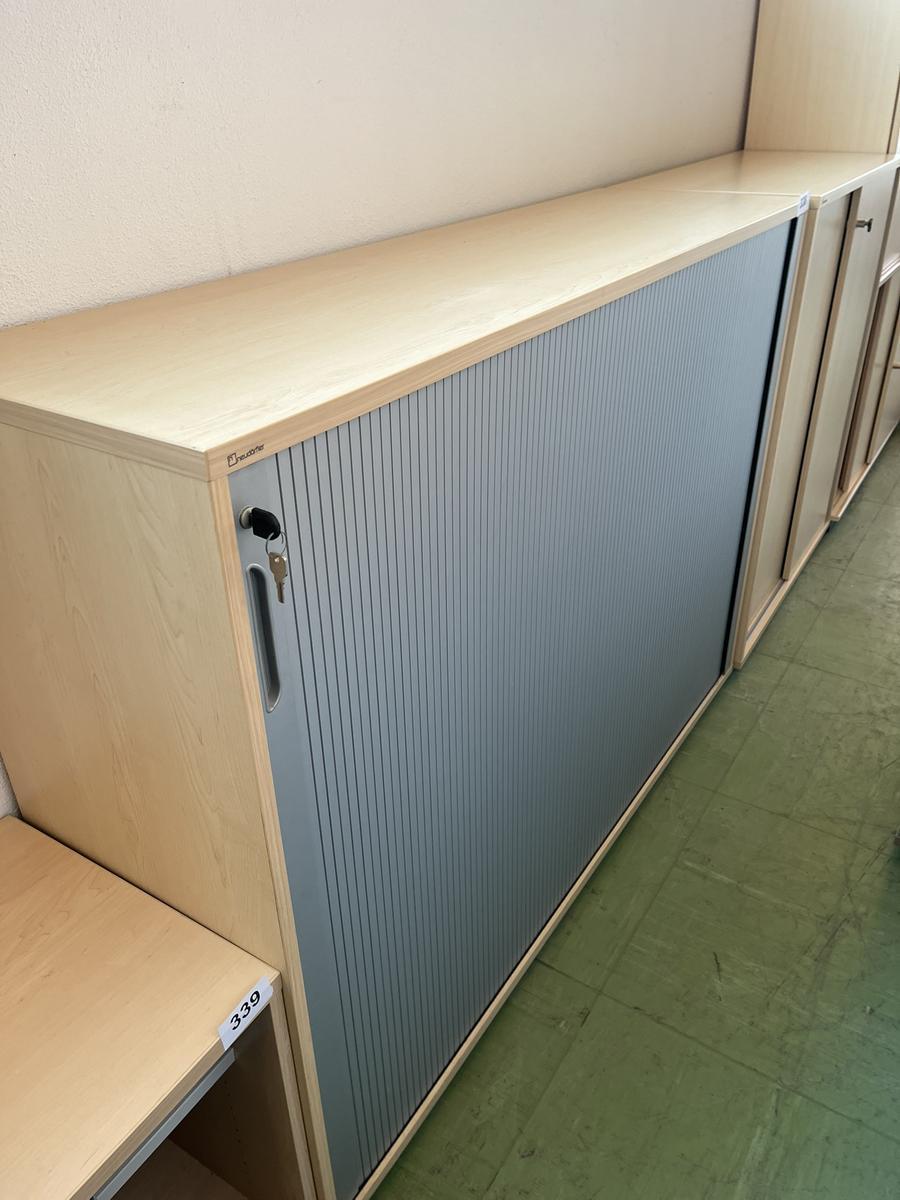Aktenschrank ca. 160/110 cm?d=2025-05-22 12:10:44