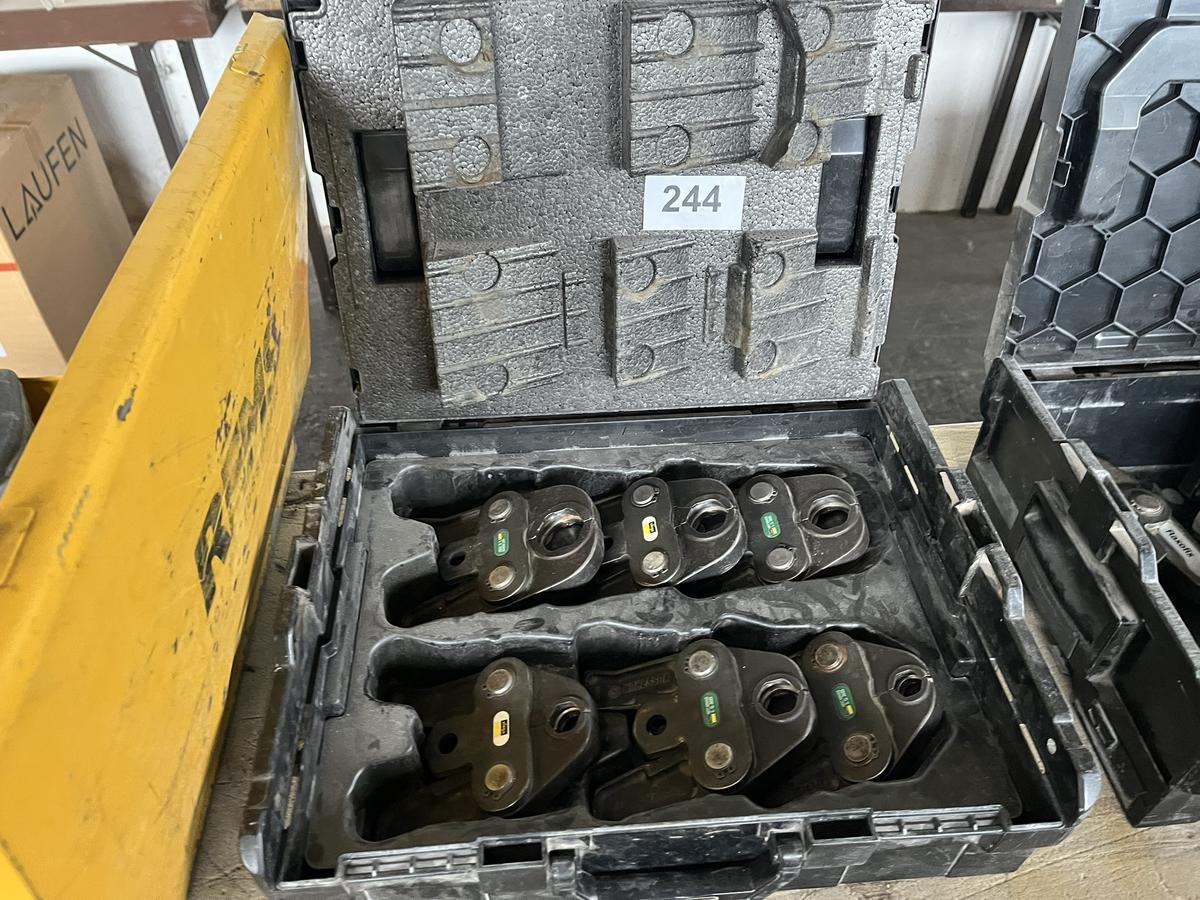 6 Stück Raxofix unterschiedliche Größen