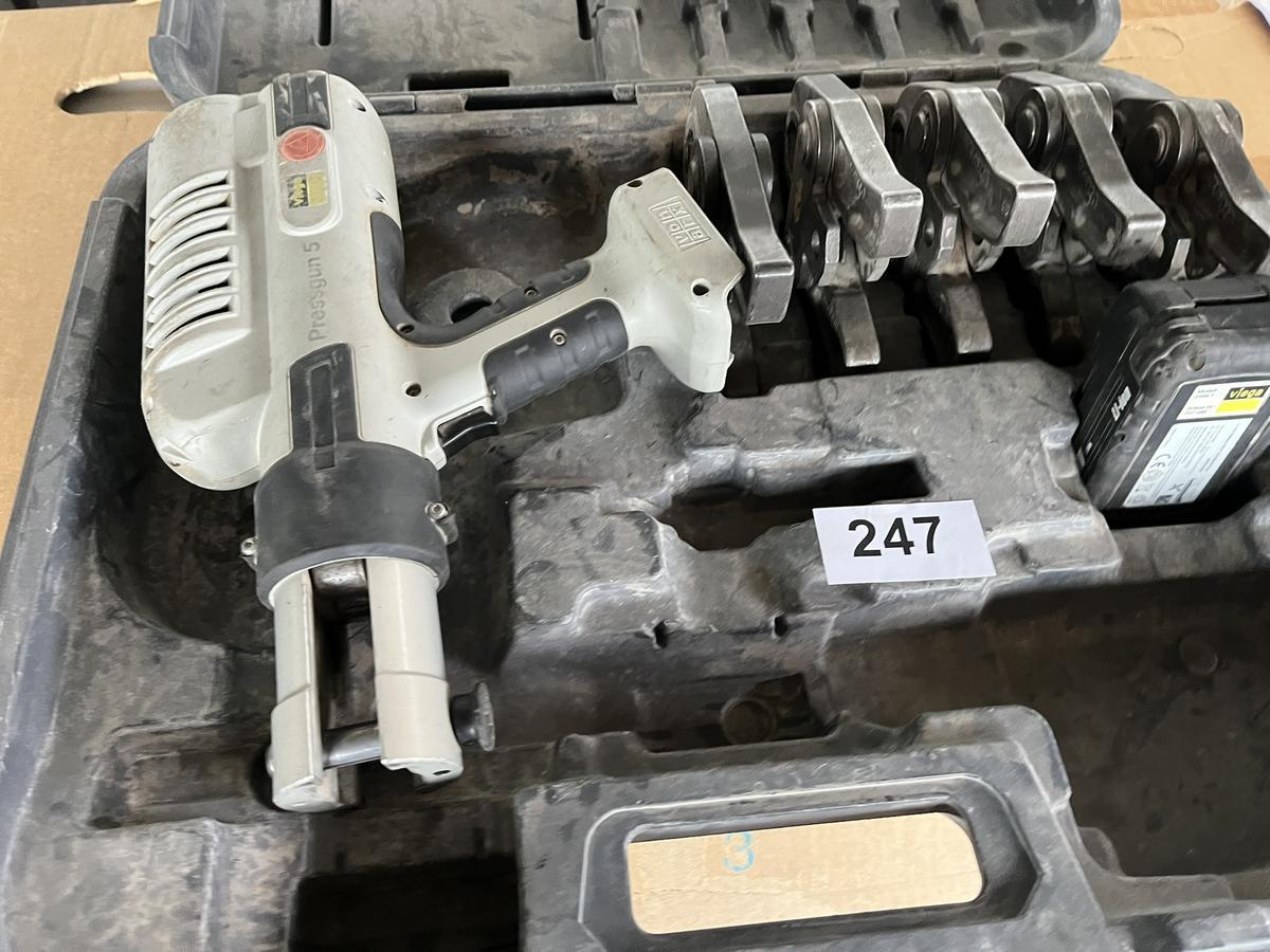VIEGA Pressgun 5 mit Zubehör im Koffer
