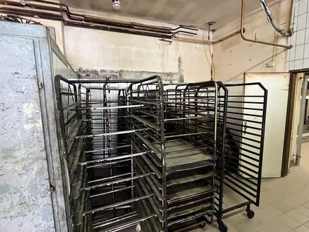 6 Stück REVENT Stikkenofen Einschubwagen 6 Stück REVENT Stikkenofen Einschubwagen