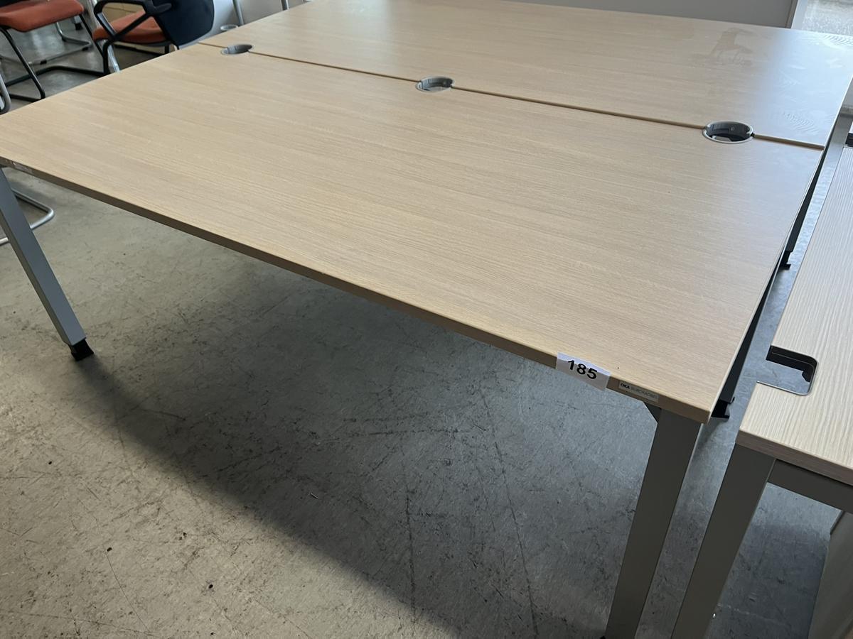 Schreibtisch 180 x 80 cm?d=2025-12-06 05:53:52