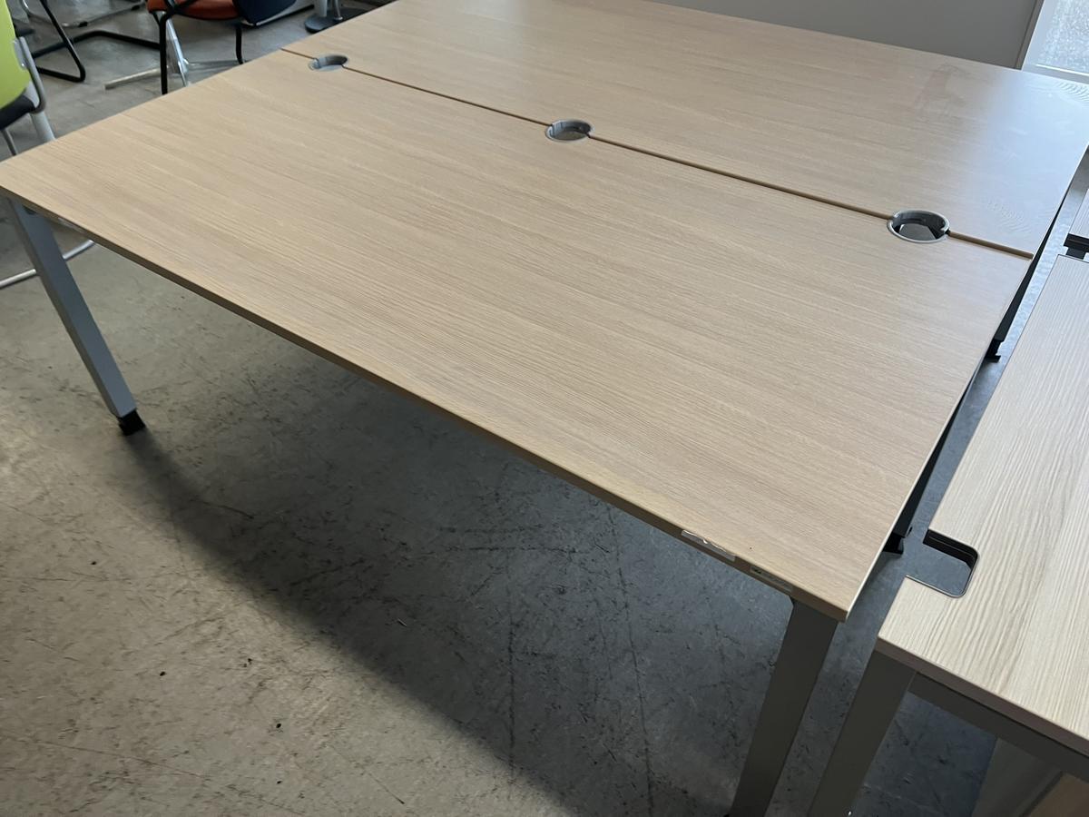 Schreibtisch 180 x 80 cm?d=2025-12-06 05:53:15