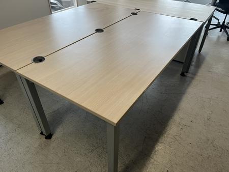 Schreibtisch 180 x 80 cm Schreibtisch 180 x 80 cm