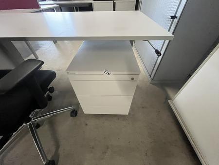 Rollcontainer ca. 55/60 cm mit Auszugsladen versperrbar Rollcontainer ca. 55/60 cm mit Auszugsladen versperrbar