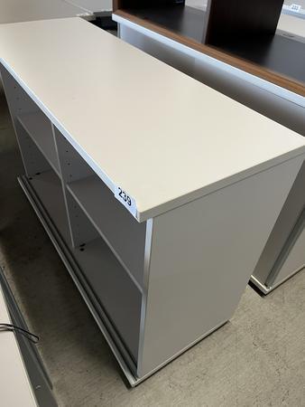 offenes Aktenregal ca. 120/110 cm offenes Aktenregal ca. 120/110 cm