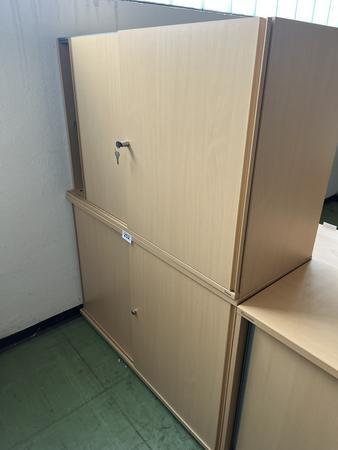 2 Stück BENE Aktenschränke je 120/80 cm 2 Stück BENE Aktenschränke je 120/80 cm