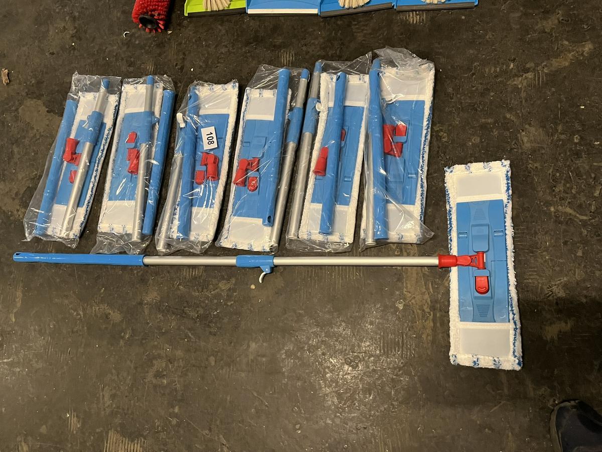 7 Stück  MOP Wischer neu mit Stiel?d=2025-12-06 05:58:24