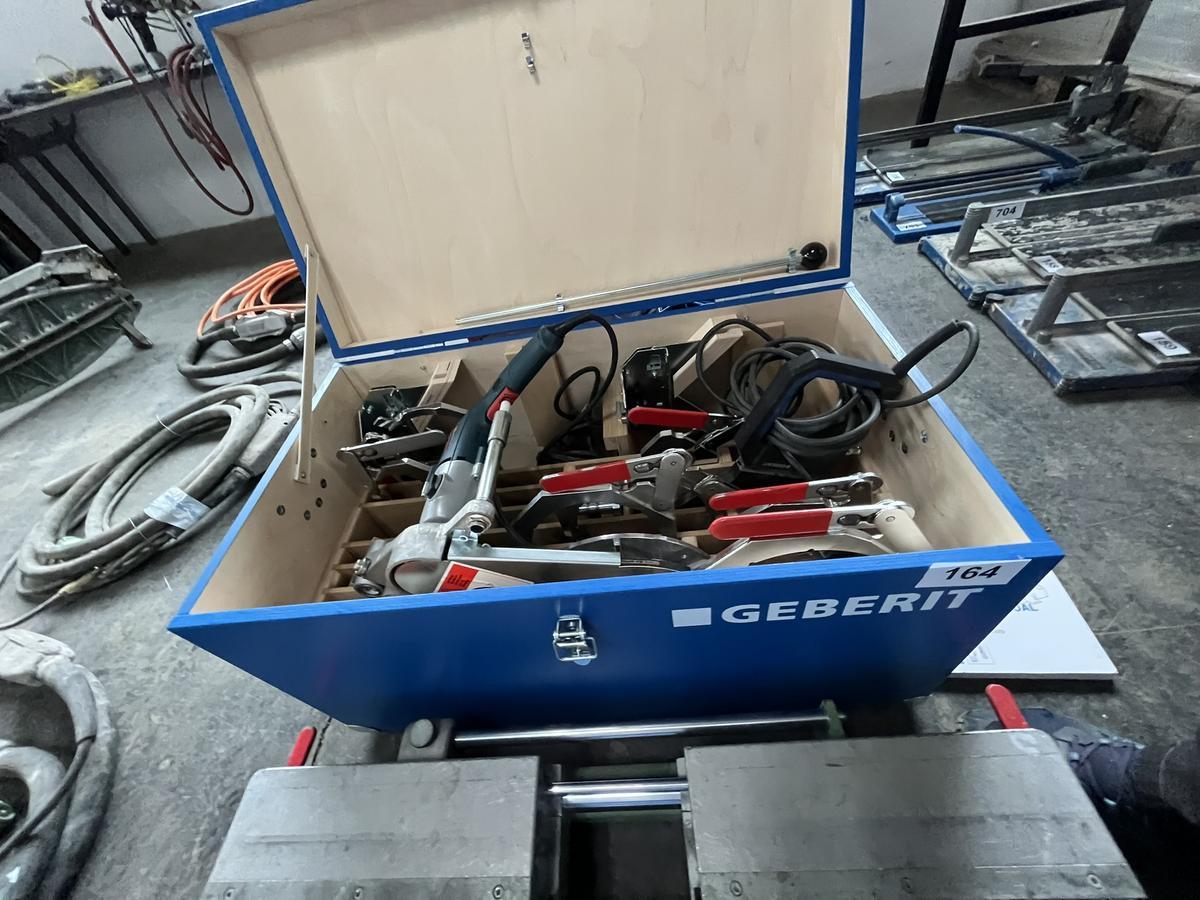 GEBERIT Universal-Schweißmaschine neuweritig mit Zubehör - inklusive Werkzeugkiste?d=2025-12-06 07:01:02