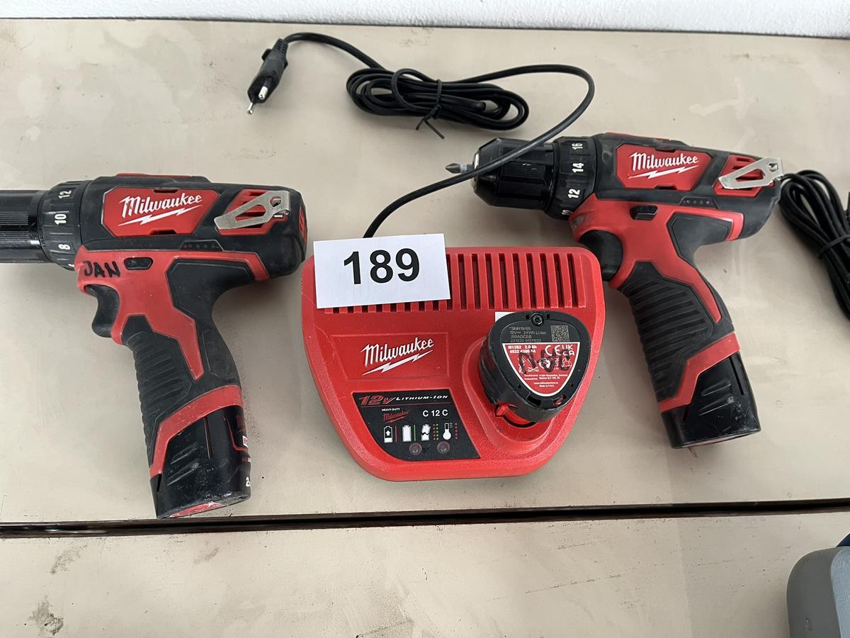 2 Stück Milwaukee Akku-,Bohrschrauber M 12 BDD 202 C