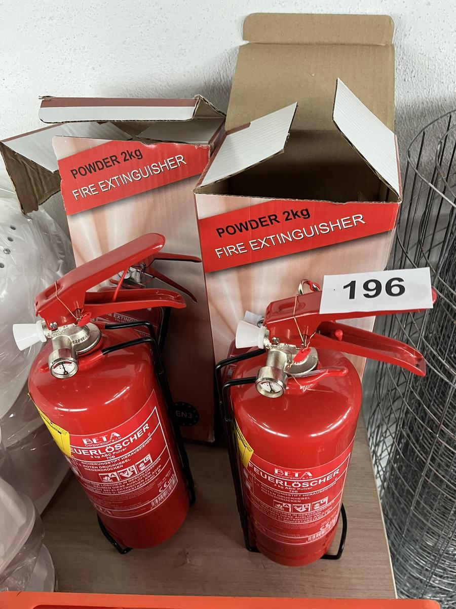 2 Stück fabriksneue Feuerlöscher je 2 kg / ABC Pulver?d=2025-12-06 06:59:55