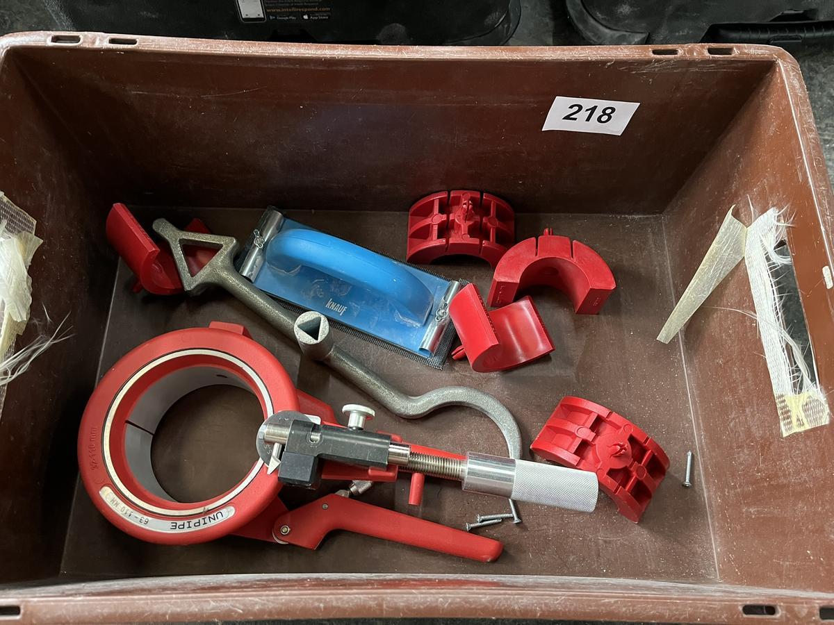 Werkzeugkis befüllt mit Handwerkzeugen UNIPIPE?d=2025-12-06 05:46:20