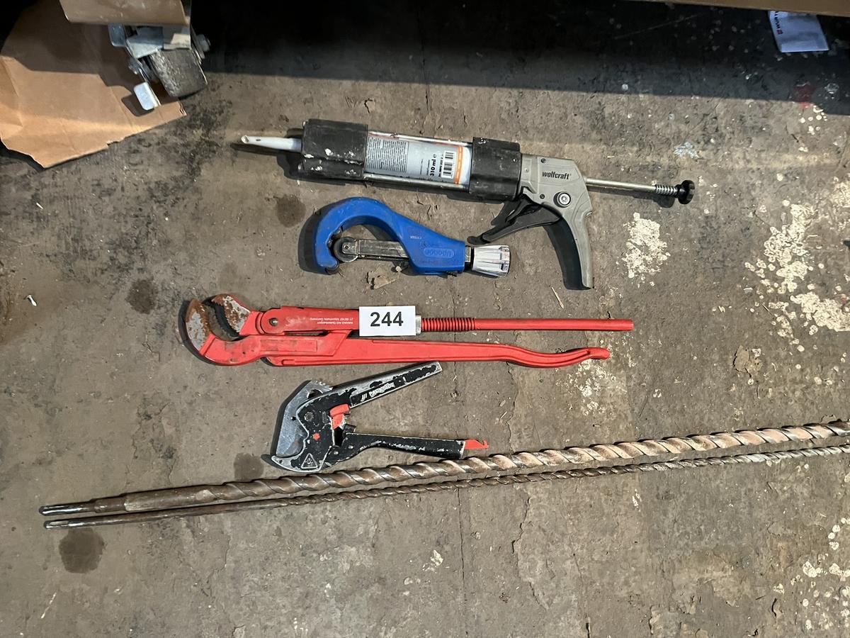 Posten Handwerkzeuge Rohrzangen,Spiralbohrer usw?d=2025-12-06 07:01:14