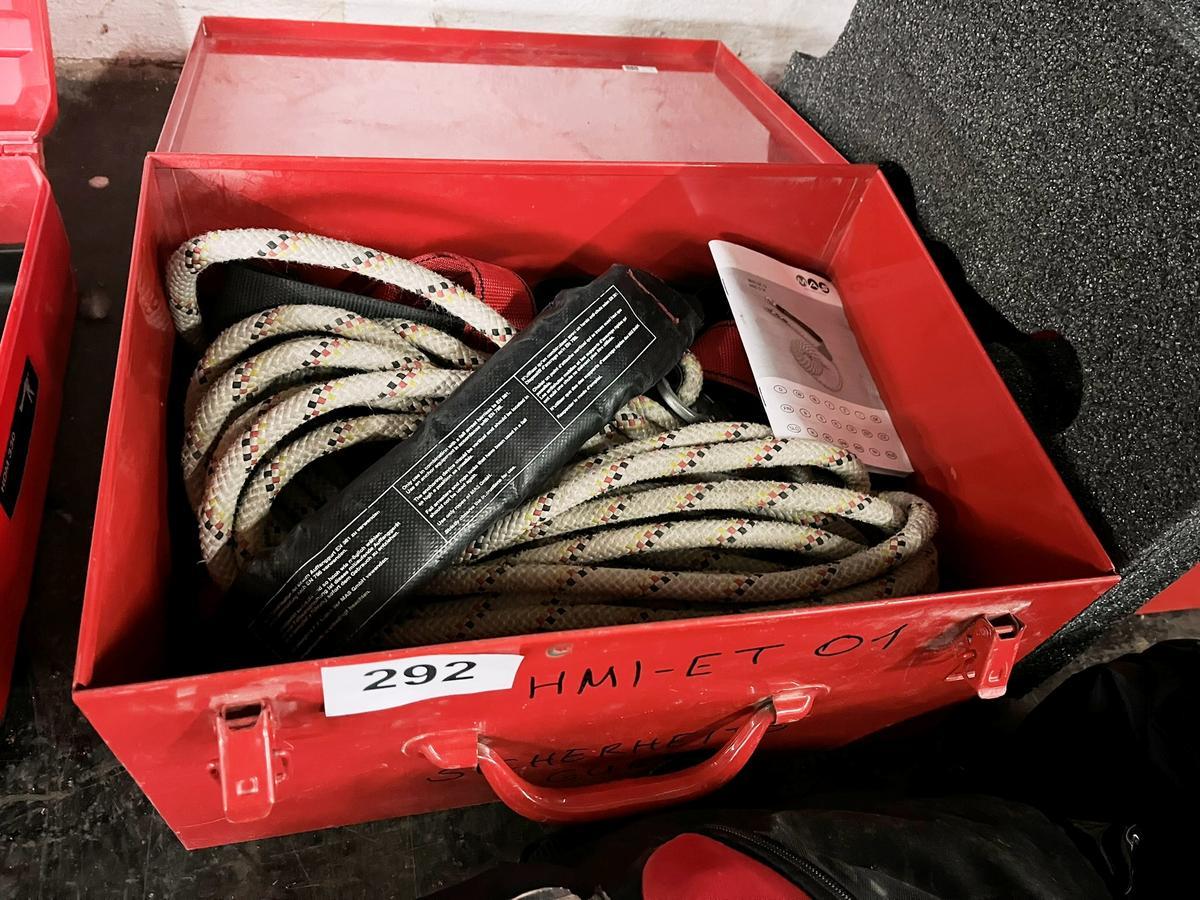 Sicherheitsgurt Type Sicher - Auffanggurt im Koffer?d=2025-12-06 07:01:09