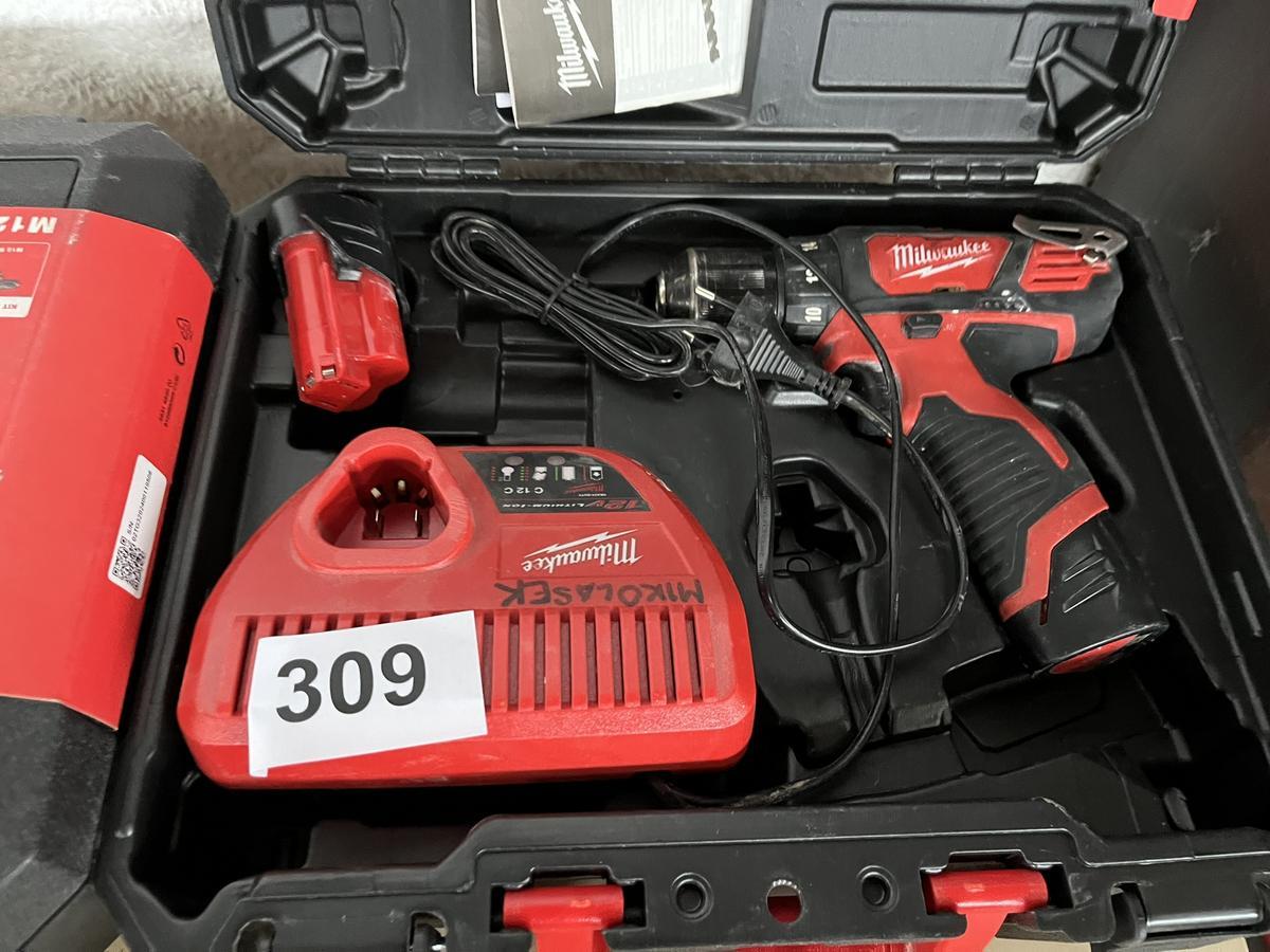 Milwaukee Akku-,Bohrschrauber M 12 BDD 202 C im Koffer?d=2025-12-06 06:59:14