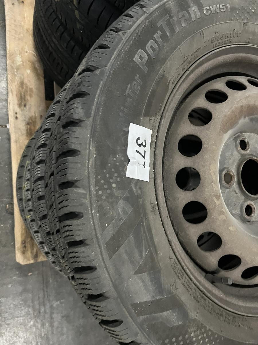 4 Stk.Winterreifen Kumho auf Stahlfelge 215/65 R 16  C?d=2025-12-06 07:00:55