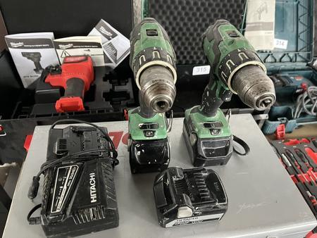 2 Stck Hitachi Akkuschrauber mit Akku,Ladegert