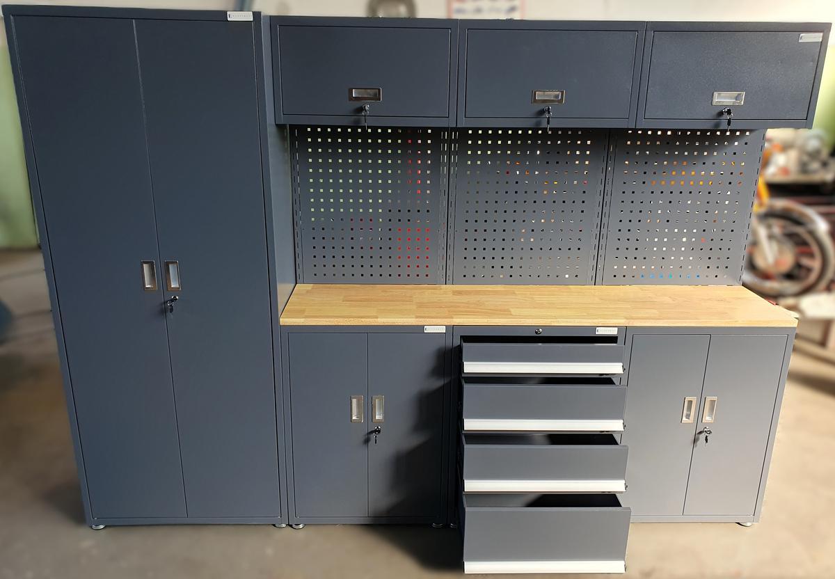 Werkstattschrank, L/H/T ca.2600x1900x460mm?d=2025-12-06 05:39:39