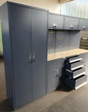 Werkstattschrank, L/H/T ca.2600x1900x460mm Werkstattschrank, L/H/T ca.2600x1900x460mm