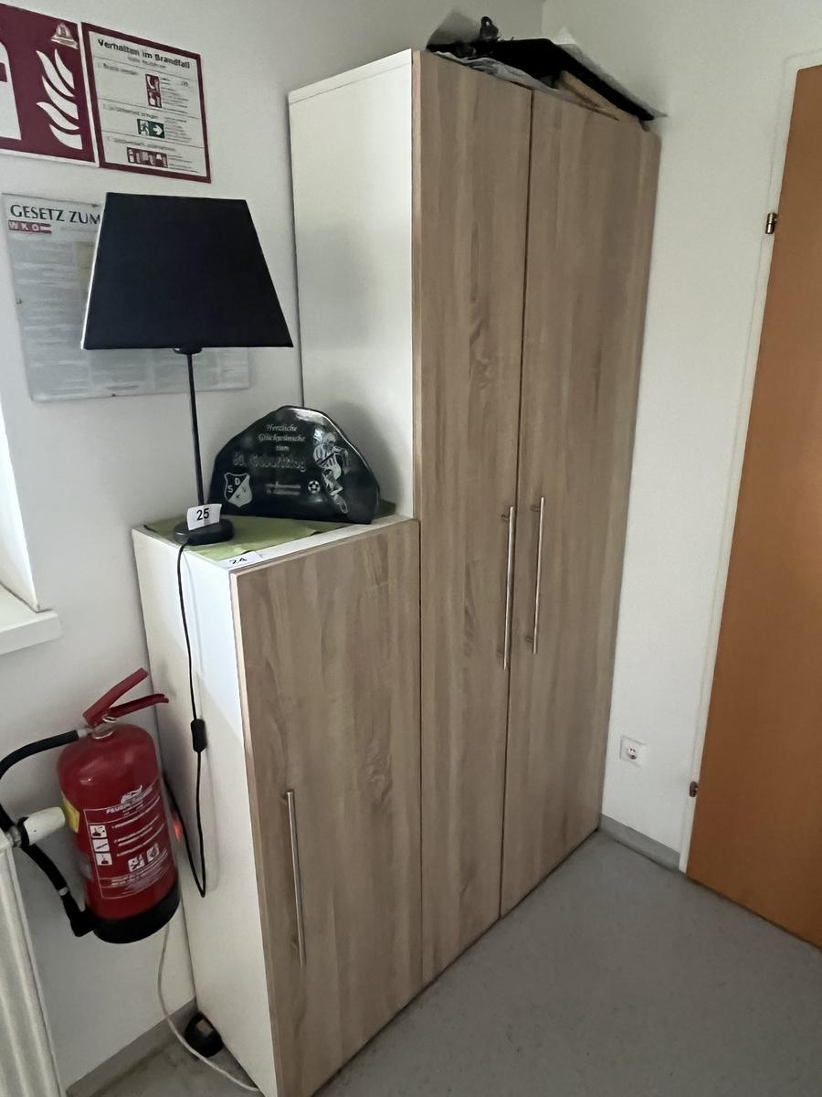 Schrankelement ca. 80/190-40/120 cm?d=2025-12-06 05:53:10