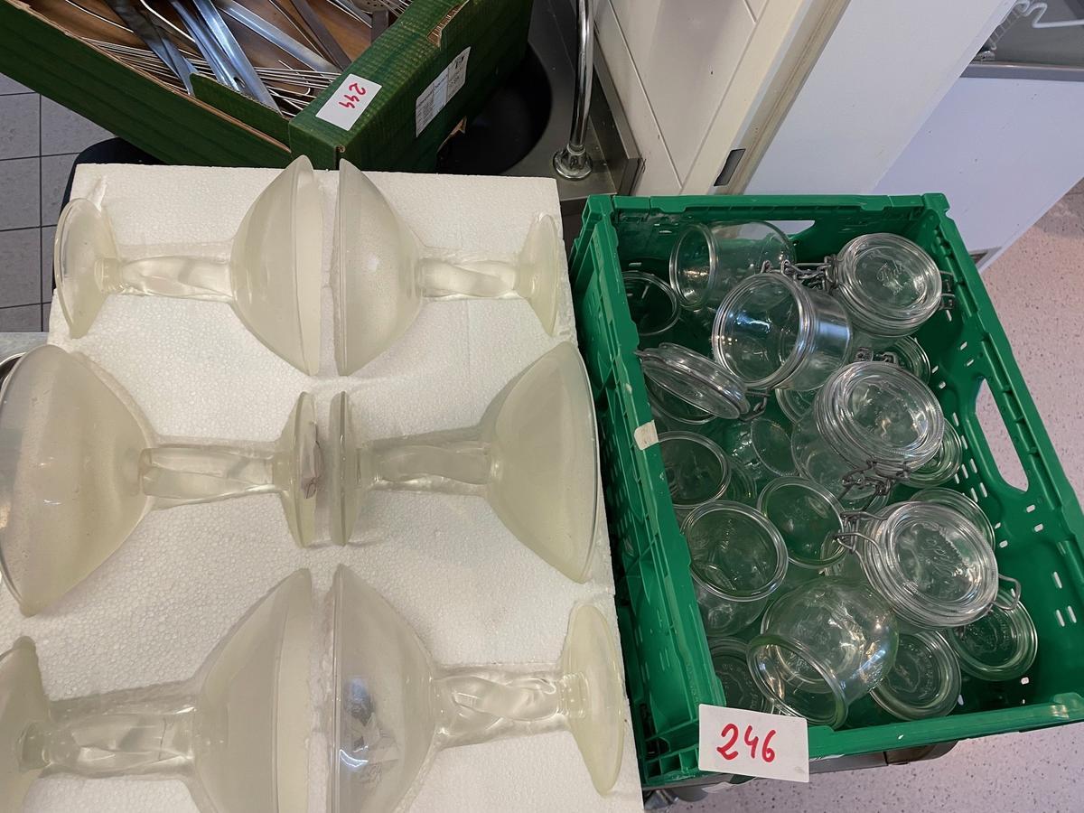 12 Stk. Eisbecher groß und 20 Stk. Dessertgläser mit Deckel?d=2025-12-06 07:01:21