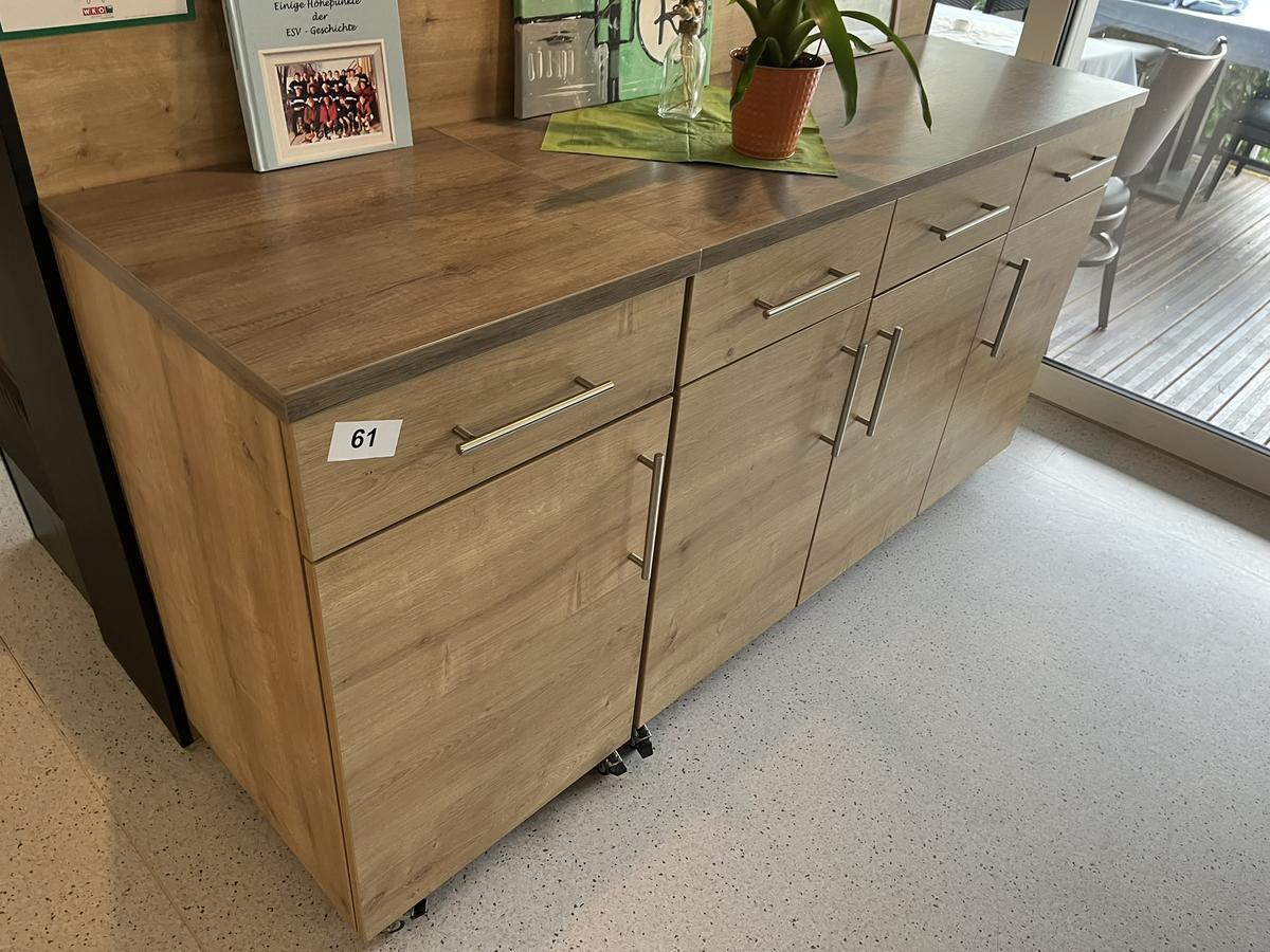 2 Stück Besteckladenschränke mobil je 180/50/90 cm?d=2025-12-06 06:57:16