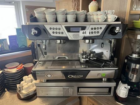 ASTORIA Kaffeemaschine 2 gruppig mit Sudlade ASTORIA Kaffeemaschine 2 gruppig mit Sudlade