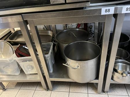 Edelstahltisch ca. 60/70 cm Edelstahltisch ca. 60/70 cm