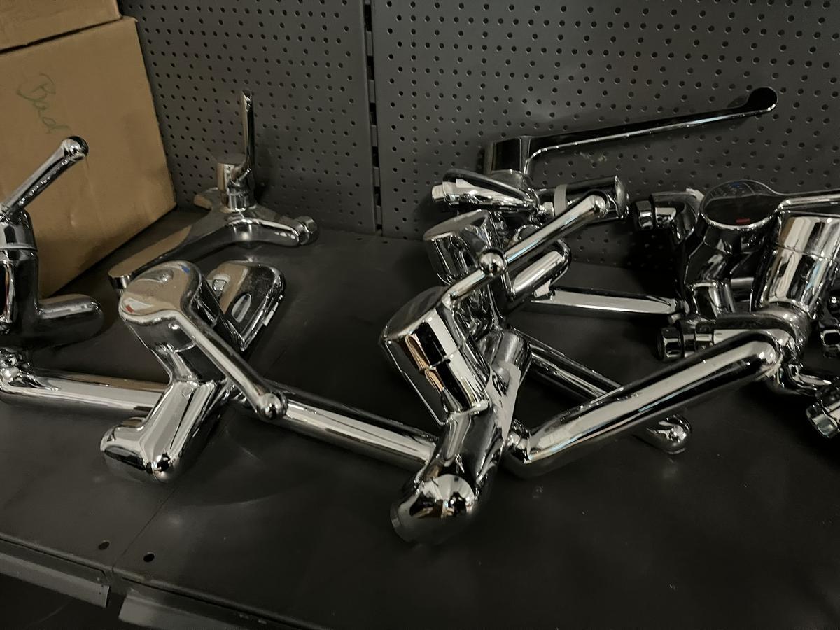 16 Stück Waschtischarmaturen?d=2025-12-06 07:01:15