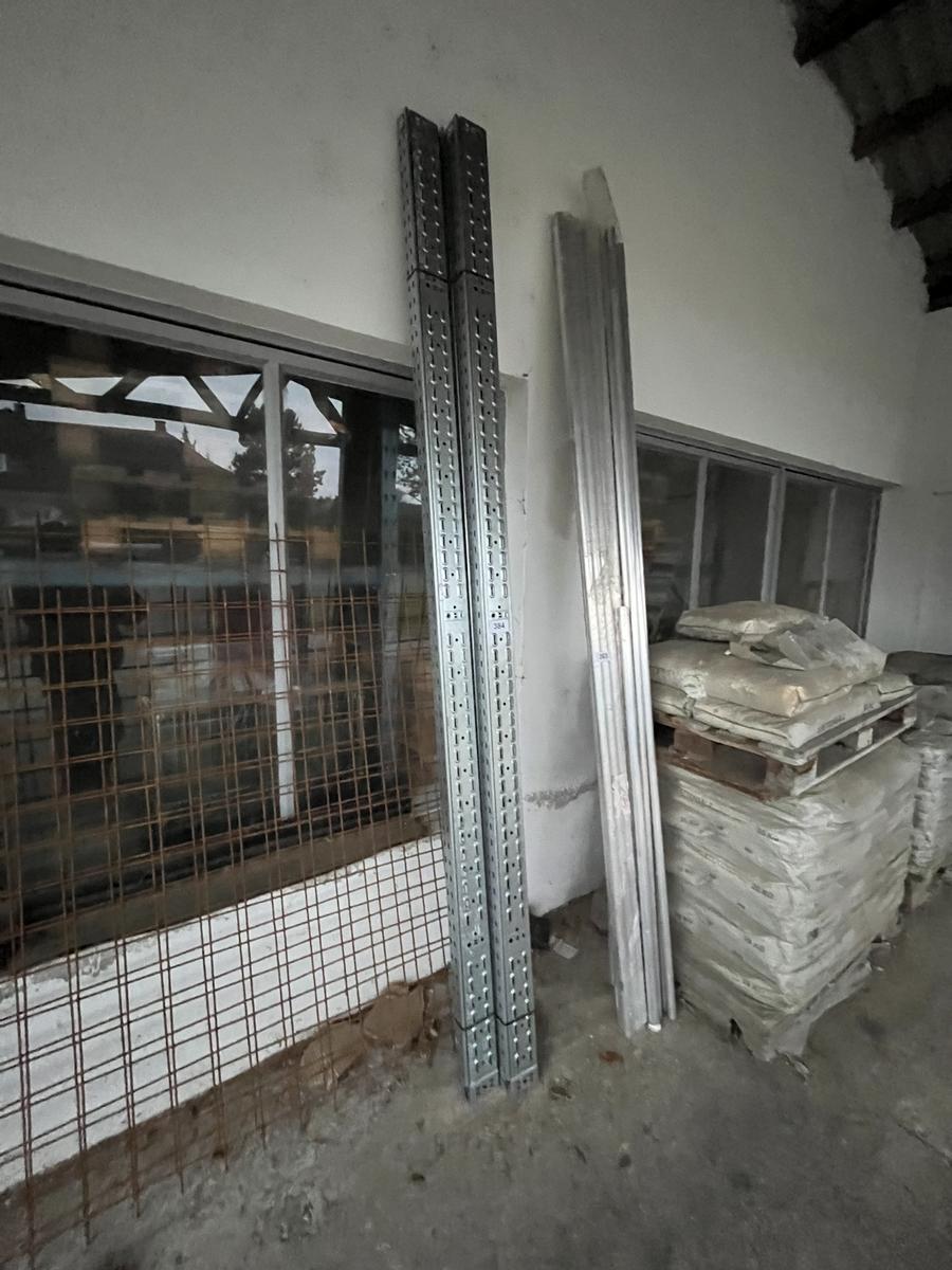 6 Stk. OBO Montageschienen verzinkt 300 cm?d=2025-12-06 05:58:17