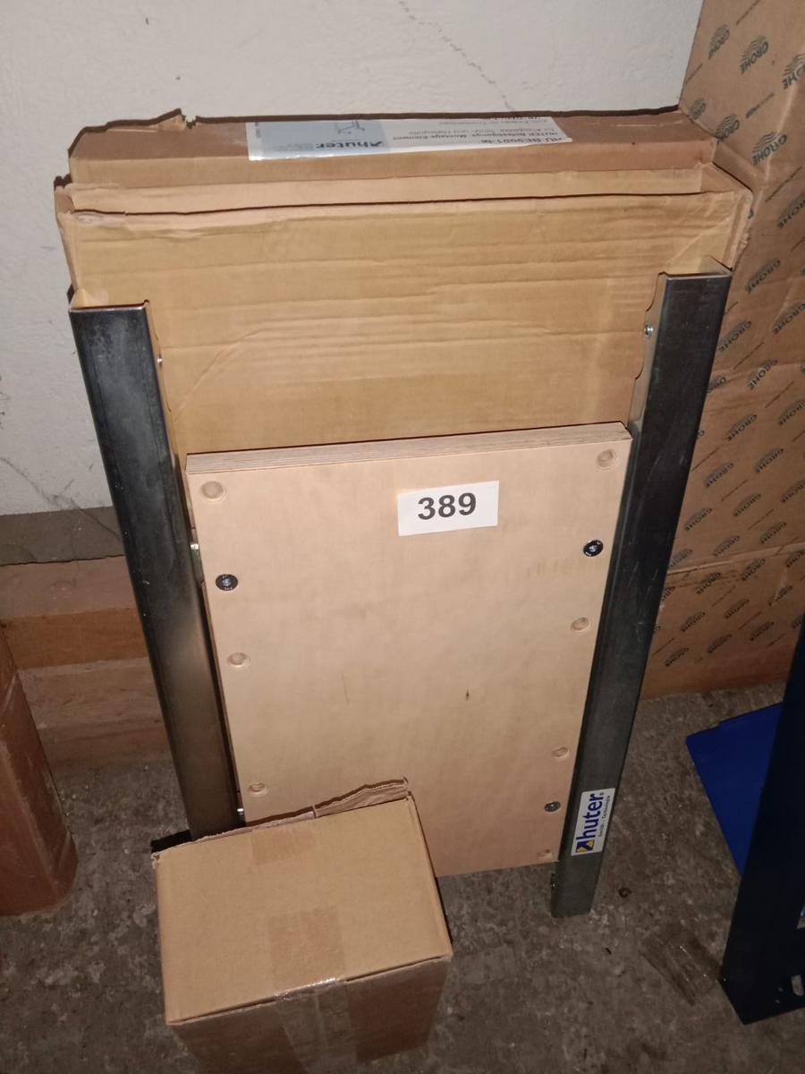 2 Stück HUTER Montagevorrichtung für Klappsitze?d=2025-12-06 05:58:19