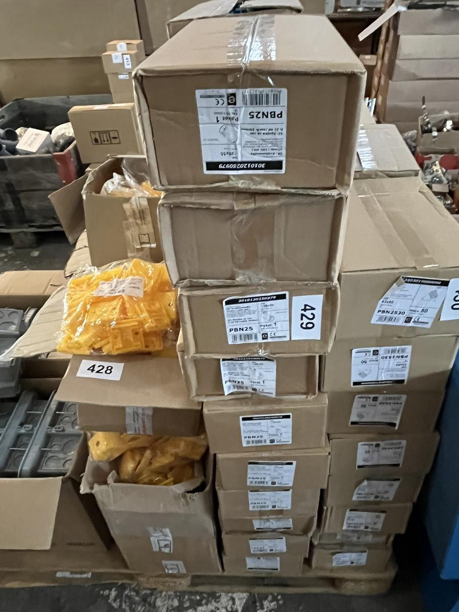 2000 Stk. Krallenmuffen 25 mm 28x55 mm?d=2025-12-06 05:53:12