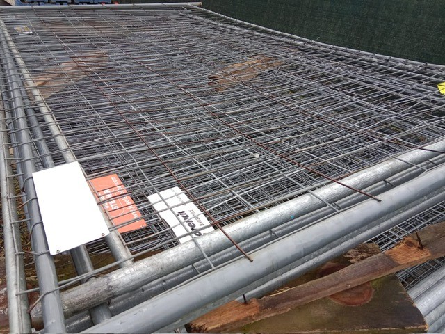 10 Stk. Bauzaunelemente, 350x200cm?d=2025-12-06 06:59:01