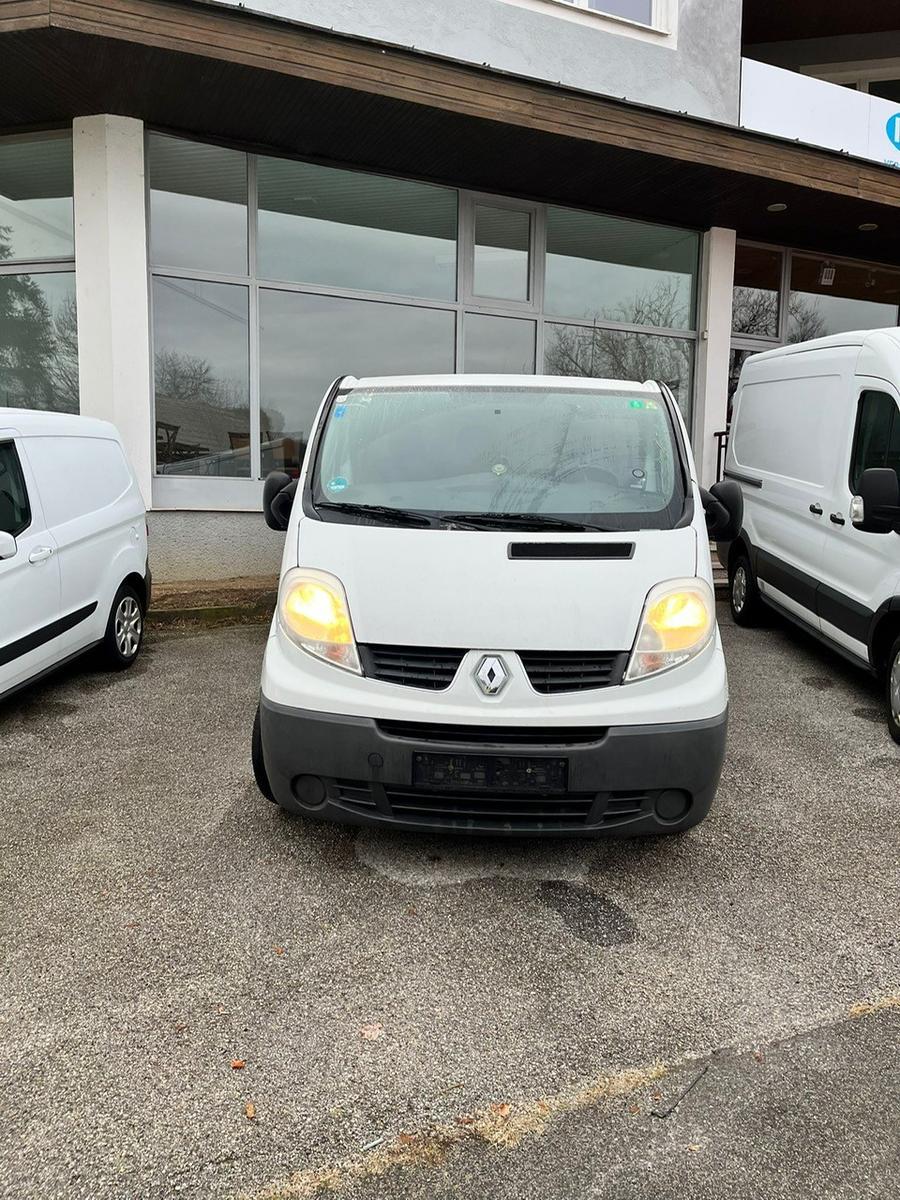 Renault Trafic, BJ 08/2014, weiß, Diesel, 84 kW, ca. 239.860KM?d=2025-12-06 05:33:59