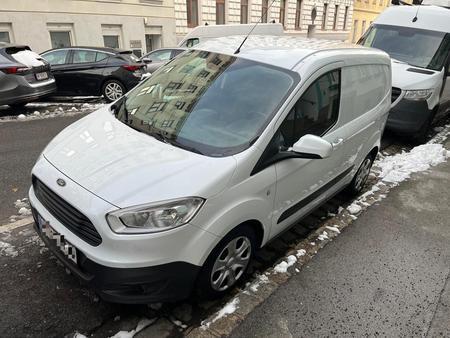 Ford Transit Courier Kastenwagen, BJ 11/2017, weiß, Benzin, 74 kW, ca. 81.100KM Ford Transit Courier Kastenwagen, BJ 11/2017, weiß, Benzin, 74 kW, ca. 81.100KM